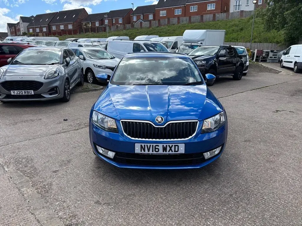 Used Skoda Octavia SE 2016 Blue Estate