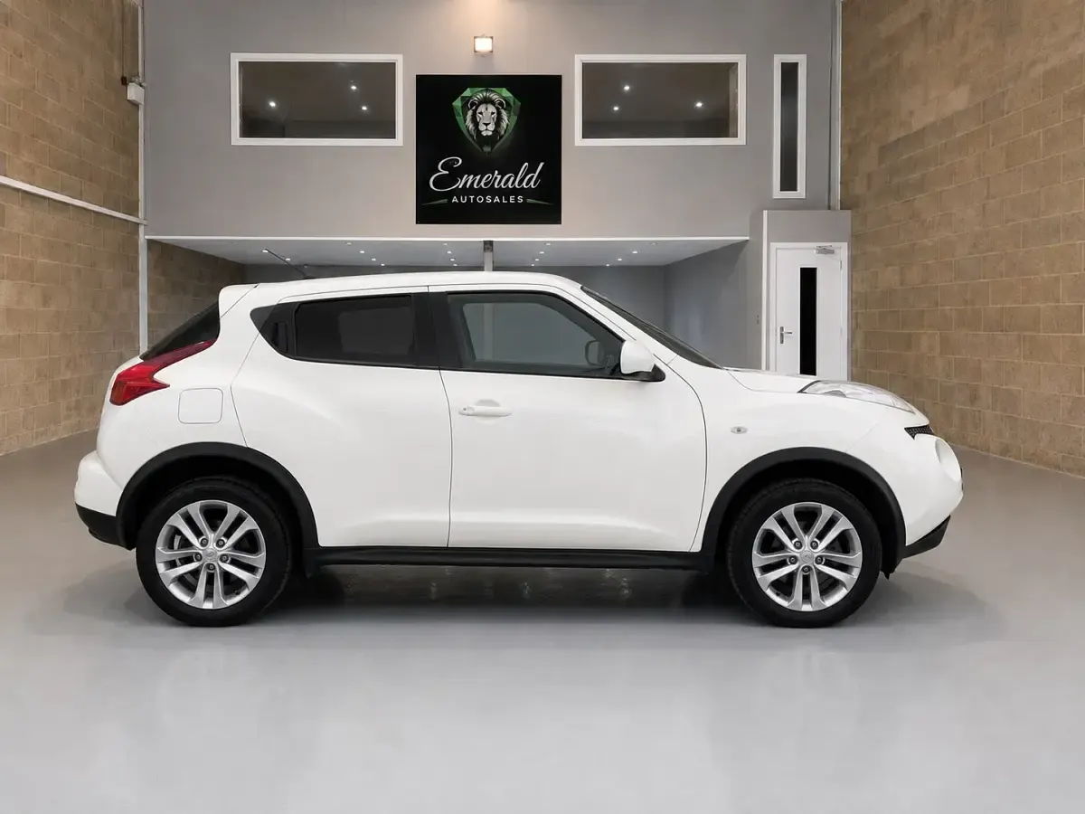 Used Nissan Juke Acenta 117 HP (86 kW) 2013 White SUV