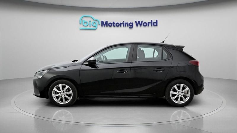 Used Vauxhall Corsa Design Edition 75 HP (55 kW) 2022 Black Hatchback