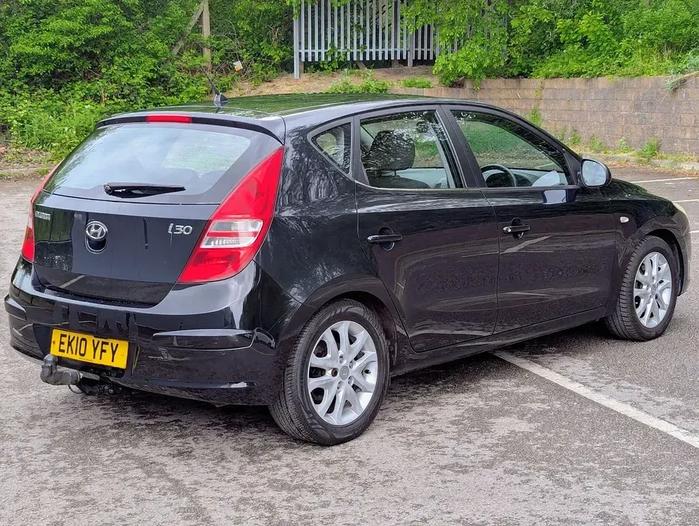 Used Hyundai i30 Comfort 2010 Black Hatchback