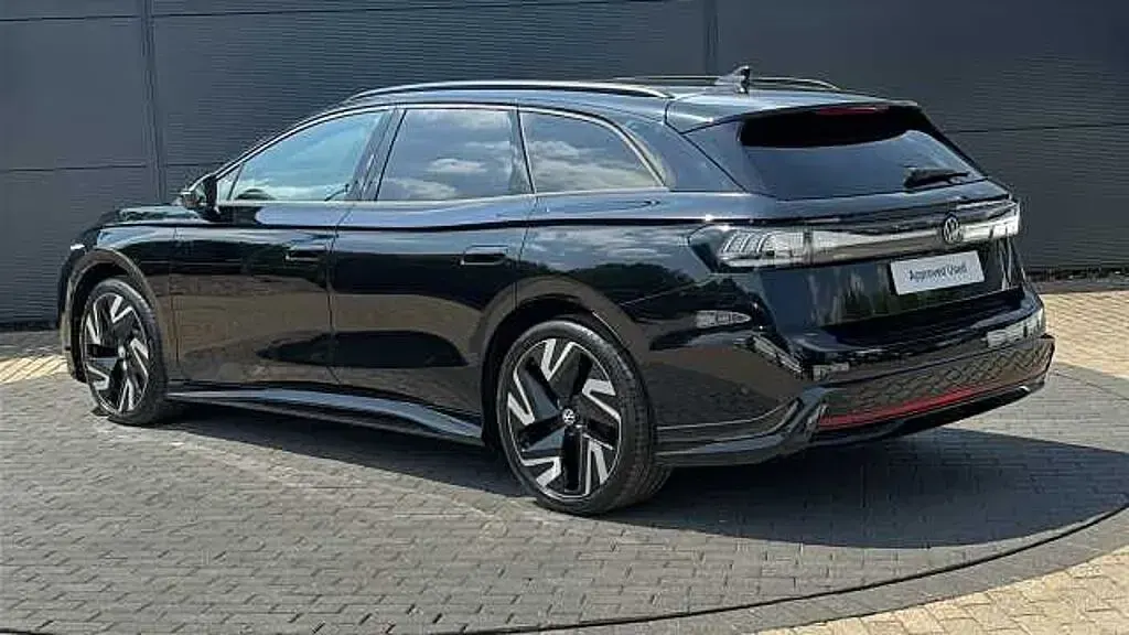 New VW ID.7 250 kW (340 HP) 2026