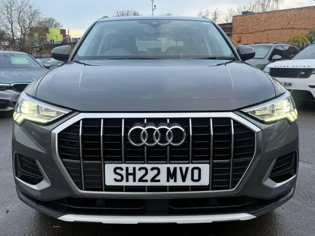 Używany Audi Q3 Sport 150 KM (110 kW) 2022 Szary SUV