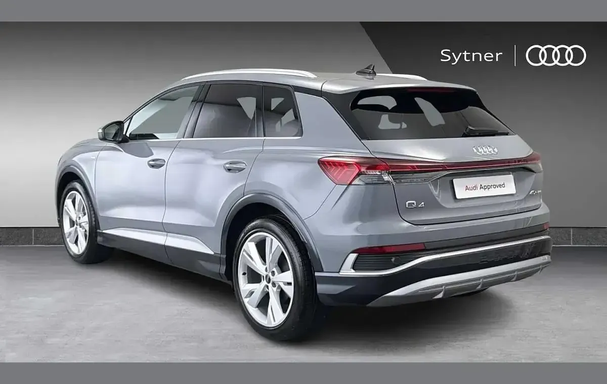 New Audi Q4 e-tron S-Line 147 kW (200 HP) 2026 Grey SUV