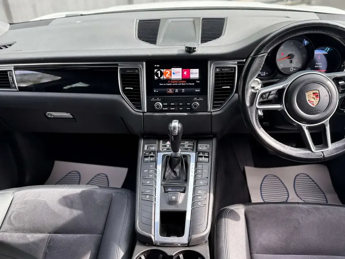 Used Porsche Macan S 258 HP (189 kW) 2017 White SUV