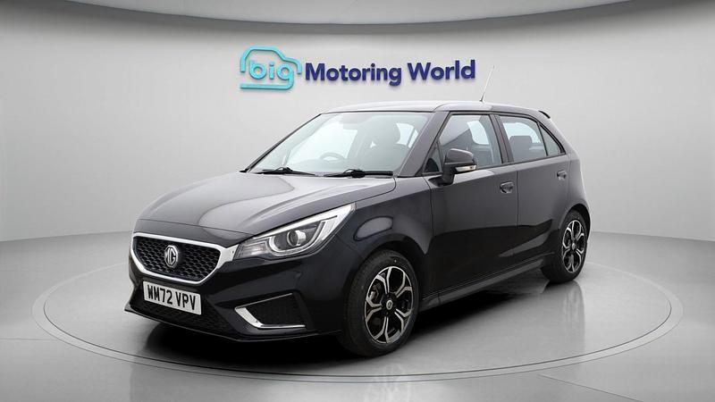 Used MG MG3 Exclusive 106 HP (77 kW) 2023 Black Hatchback