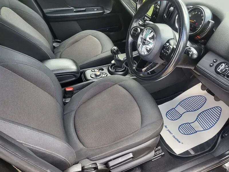 Used Mini Cooper D 150 HP (110 kW) 2017 Black Hatchback