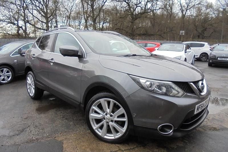 Grey Used 2014 Nissan Qashqai Tekna SUV | £5,995 (Fair price) - Image 1/1