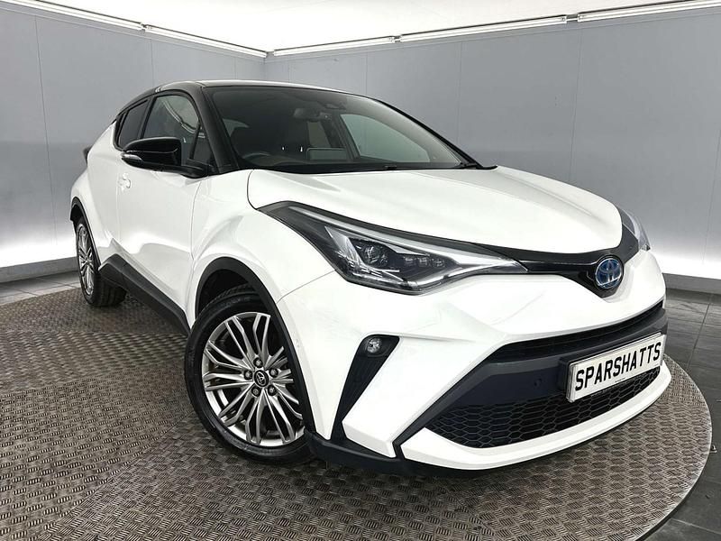 Used Toyota C-HR 122 HP (89 kW) 2023 White SUV