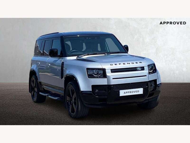 Hakuba silver Used 2023 Land Rover Defender HSE Dynamic SUV | £66,650 (Good price) - Image 1/4