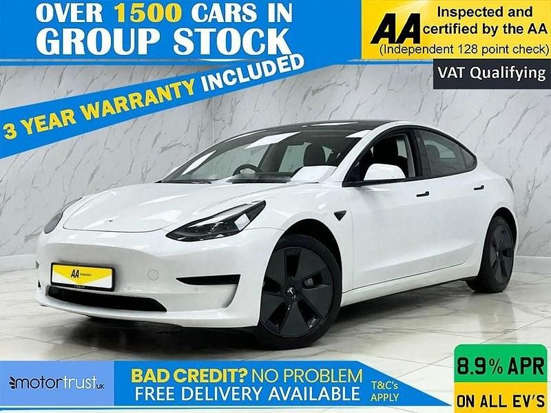 White Used 2021 Tesla Model 3 Standard Range Plus Sedan | £18,595 (Fair price) - Image 1/2