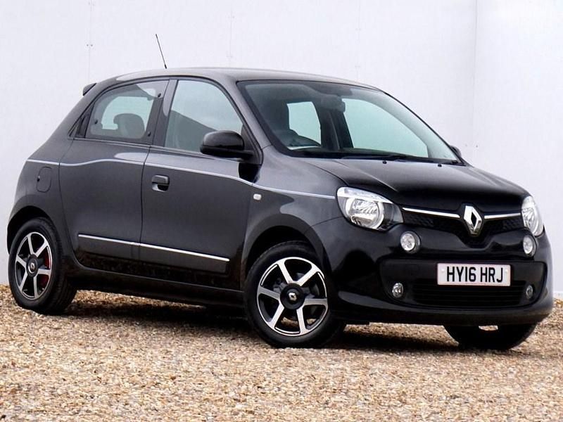 Used Renault Twingo Dynamique 70 HP (51 kW) 2016 Black Hatchback