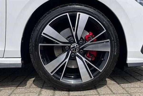 Used VW Golf VIII GTD 200 HP (147 kW) 2022 White Hatchback