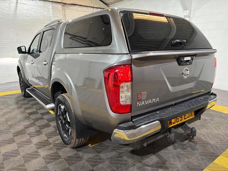 Used Nissan Navara Tekna 2019 Grey Pickup