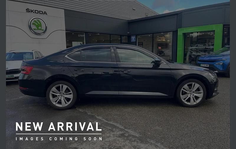 Used Skoda Superb SE L 150 HP (110 kW) 2022 Black magic pearl effect Hatchback
