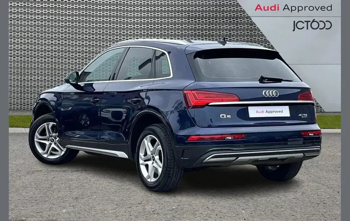 Used Audi Q5 Sport 200 HP (147 kW) 2021 Blue SUV