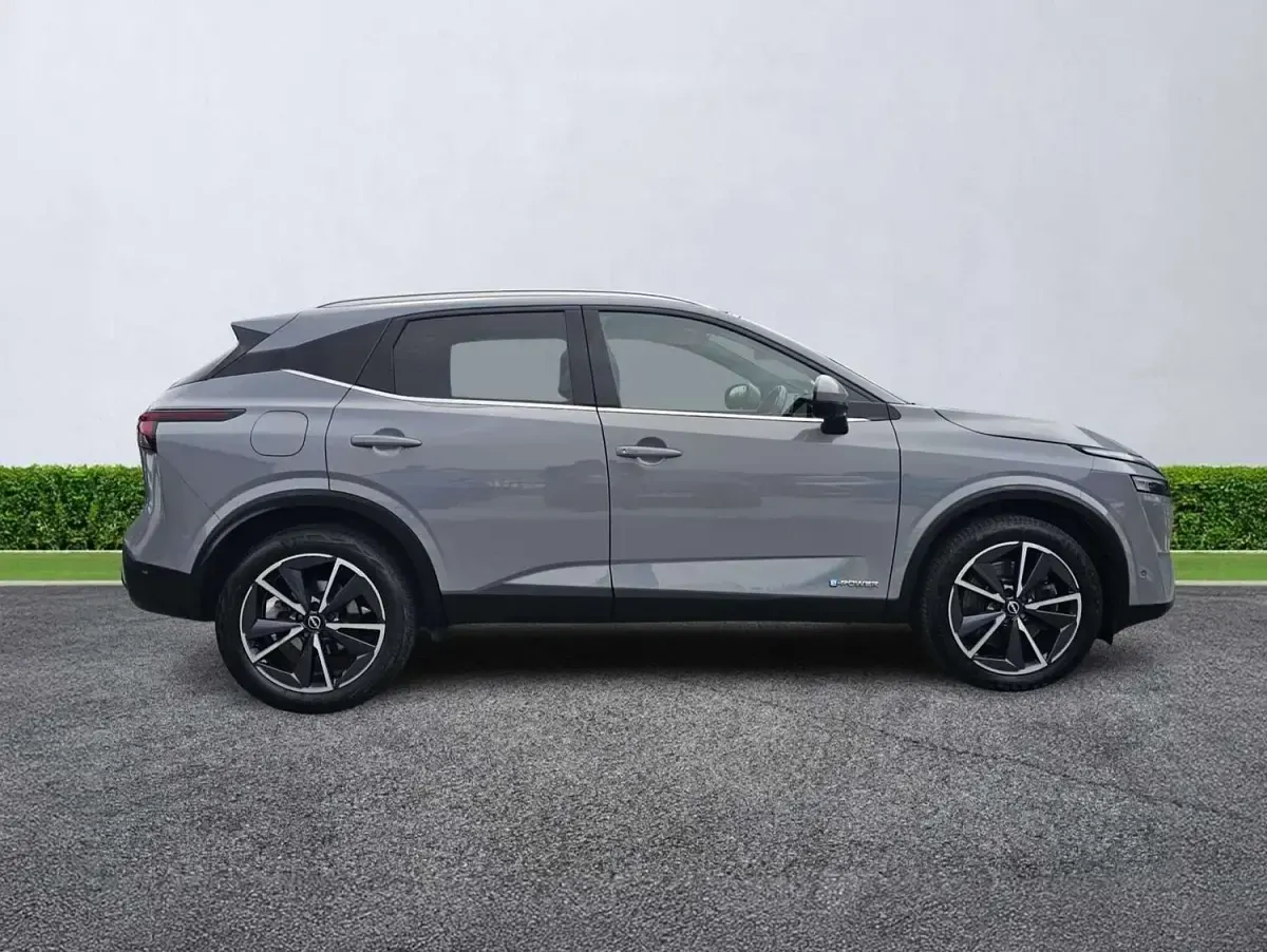 Used Nissan Qashqai Tekna 190 HP (139 kW) 2023 Grey SUV