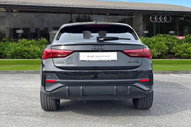 Used Audi Q3 Black Edition 150 HP (110 kW) 2024 Black SUV