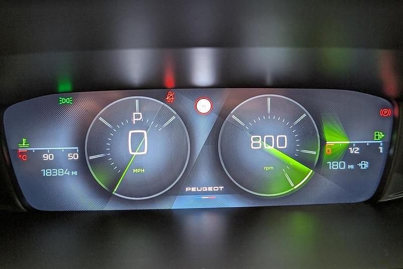 Green Used 2023 Peugeot 308 GT Hatchback | £20,890 (Fair price) - Image 1/4