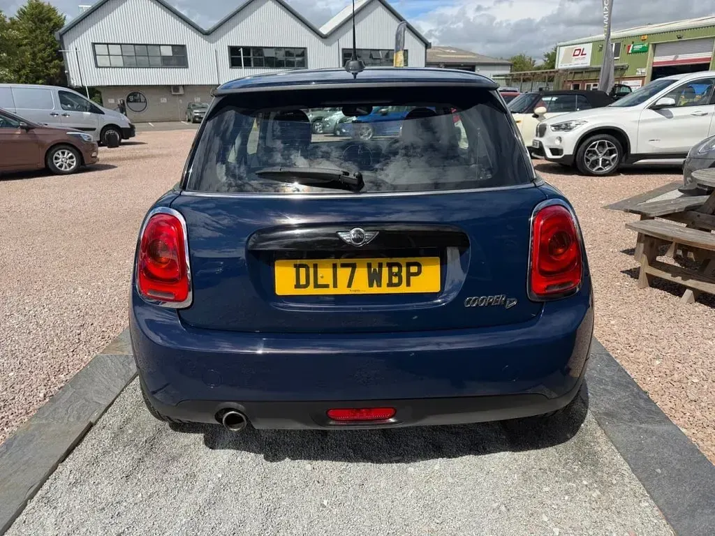 Used Mini Cooper D Hatch 2017 Blue Hatchback