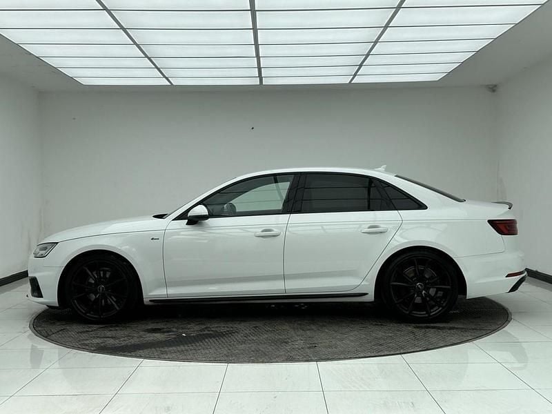 Used Audi A4 Black Edition 150 HP (110 kW) 2019 White Sedan