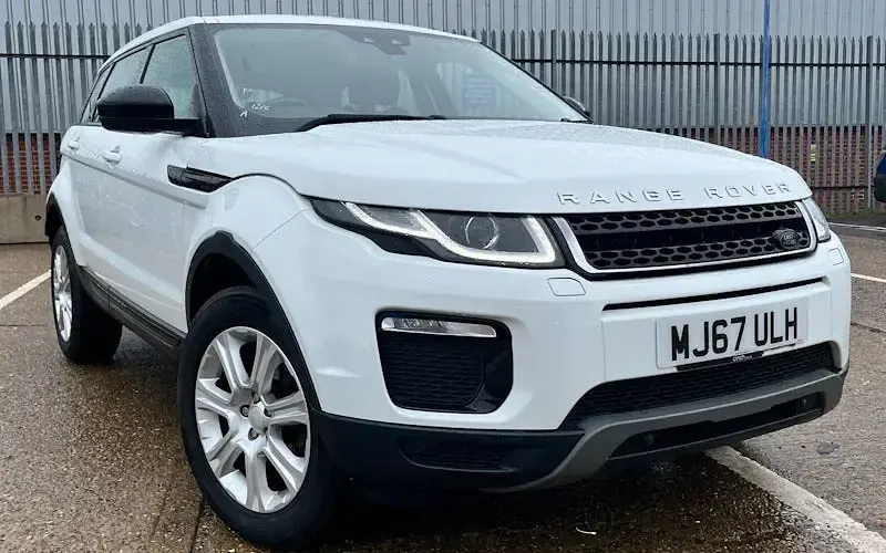 Used Land Rover Range Rover evoque SE 179 HP (131 kW) 2018 Hatchback