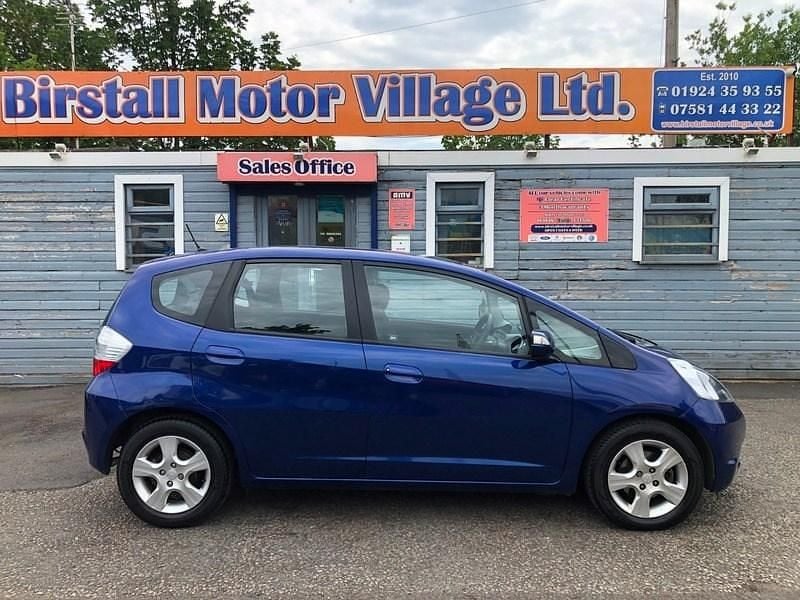 Used Honda Jazz ES 2010 Blue Hatchback