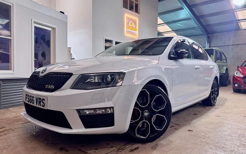 Used 2016 Skoda Octavia vRS Hatchback | £10,495 (Super price) - Image 1/4