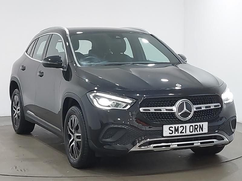 Black Used 2021 Mercedes GLA200 SUV | £24,998 (Fair price) - Image 1/4