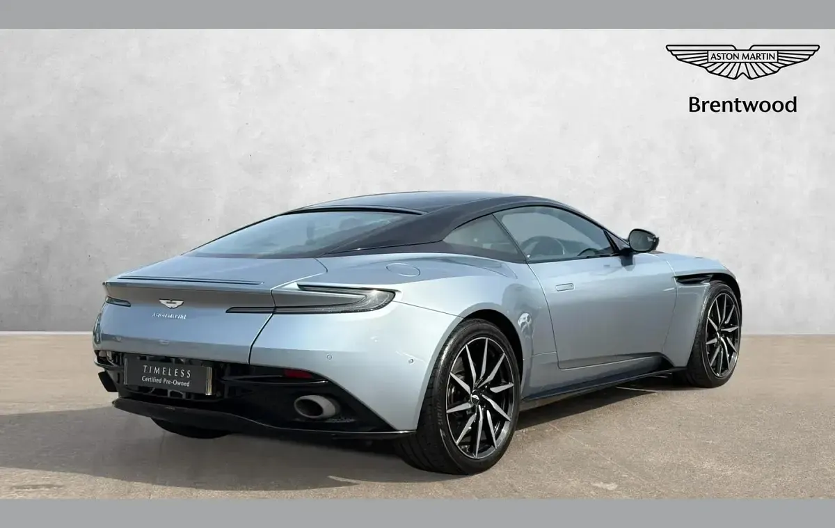 Used Aston Martin DB11 503 HP (369 kW) 2018 Silver Coupe