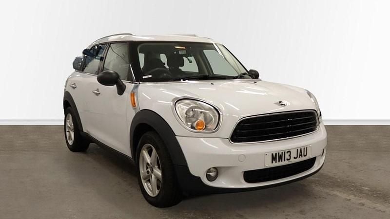 White Used 2013 Mini One D Hatchback | £2,095 (Fair price) - Image 1/4