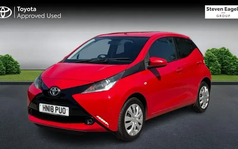 Used Toyota Aygo X-play 69 HP (50 kW) 2018 Hatchback