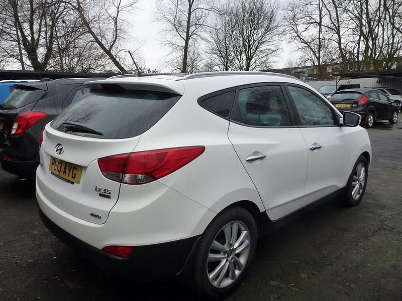Used Hyundai ix35 Premium 184 HP (135 kW) 2013 White SUV