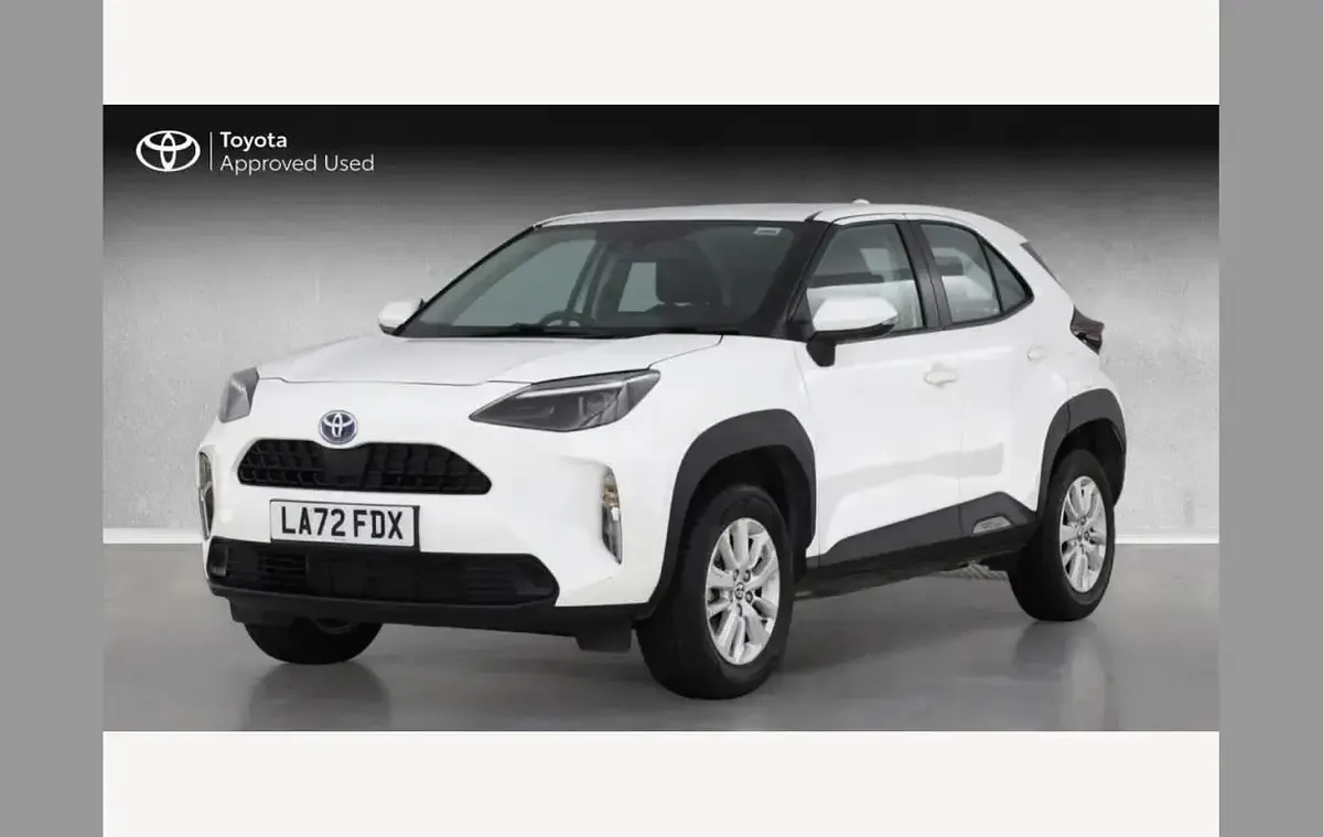 Used Toyota Yaris Cross 114 HP (83 kW) 2022 White SUV