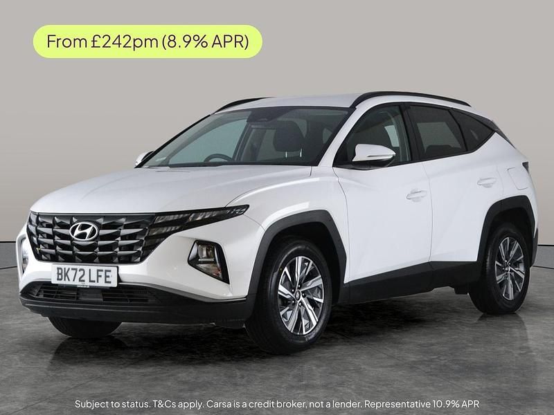 White Used 2022 Hyundai Tucson SE SUV | £18,155 (Super price) - Image 1/2