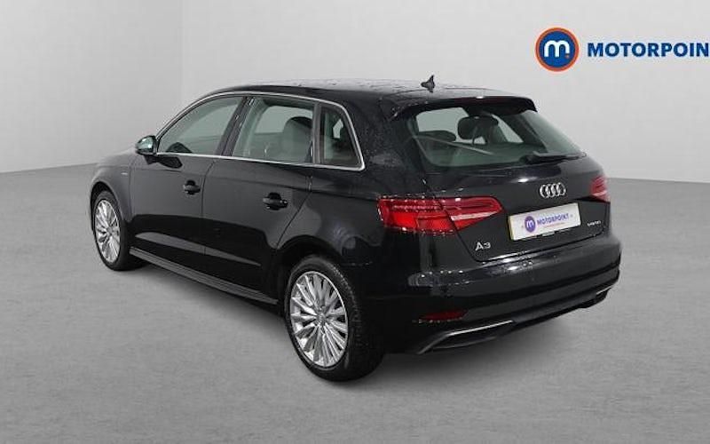Used Audi A3 e-tron 150 HP (110 kW) 2018 Hatchback