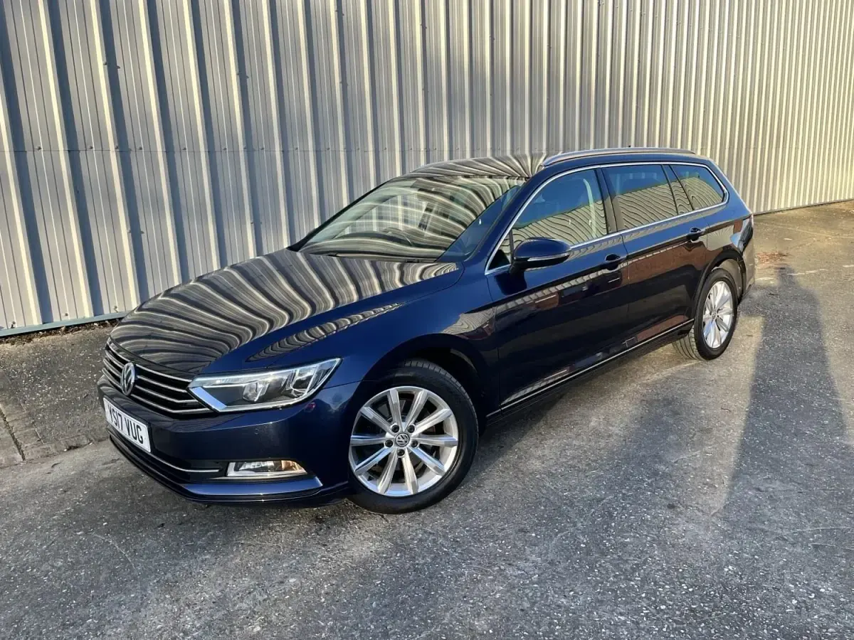 Usado VW Passat Business 150 HP (110 kW) 2017 Azul Carrinha