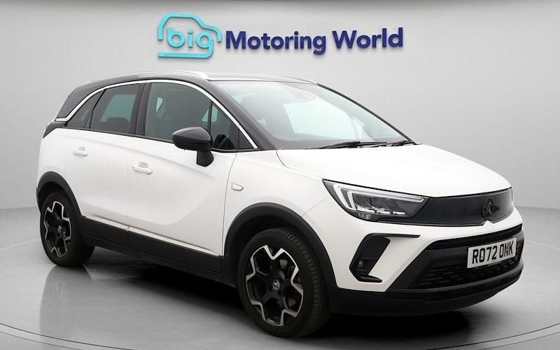 Used 2024 Vauxhall Crossland Ultimate SUV | £13,475 (Super price) - Image 1/4