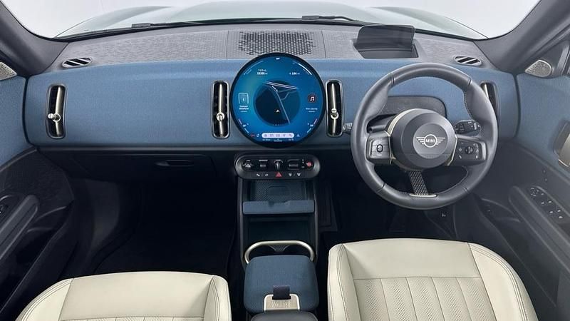 Used Mini Countryman Exclusive 147 kW (201 HP) 2024 Green SUV