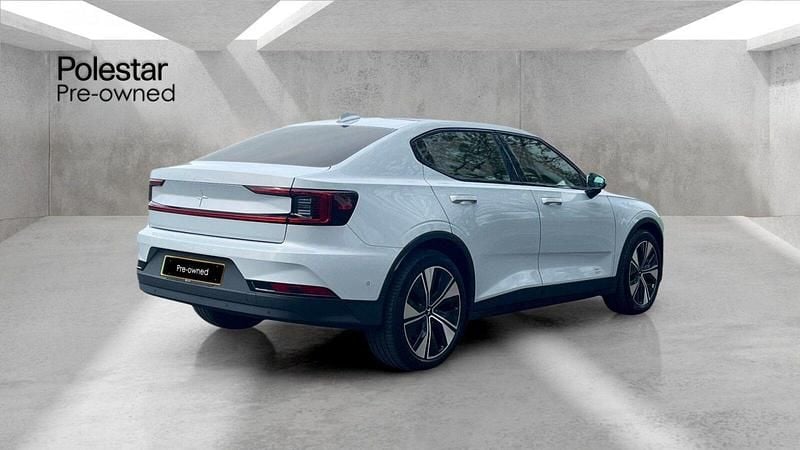 Begagnad Polestar 2 169 kW (231 HK) 2023 Silver Halvkombi
