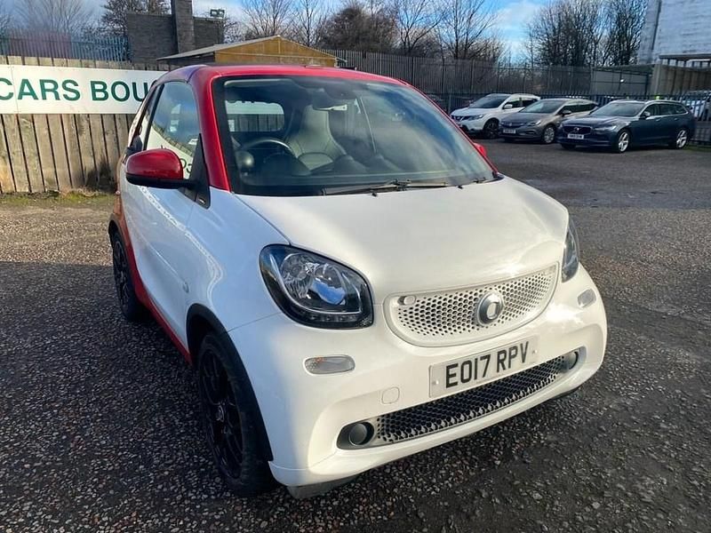 White Used 2017 Smart ForTwo Cabrio Premium Cabriolet | £6,995 - Image 1/4