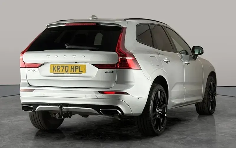 Used Volvo XC60 R-Design Pro 235 HP (172 kW) 2020 Silver SUV