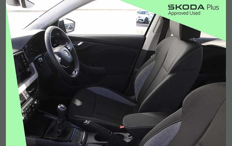 Used Skoda Scala SE 94 HP (69 kW) 2024 Graphite grey metallic Hatchback