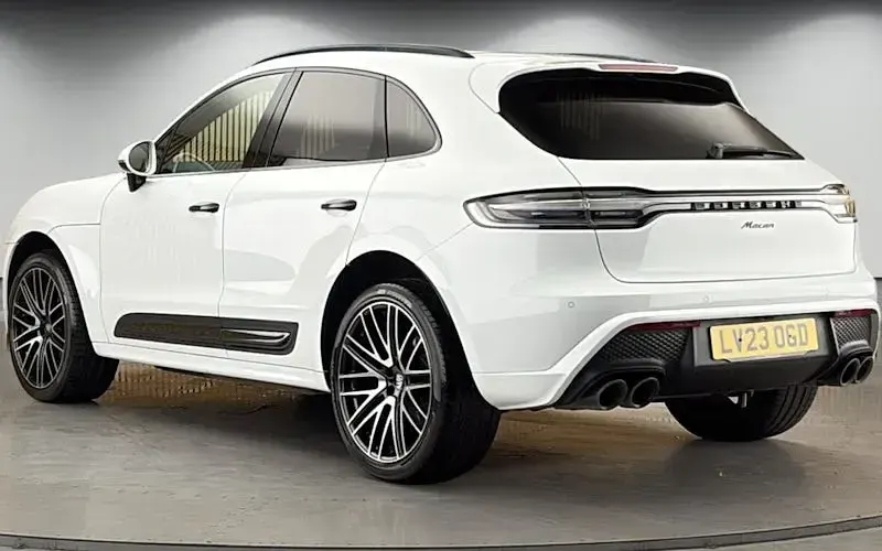 Used Porsche Macan 265 HP (194 kW) 2025 SUV