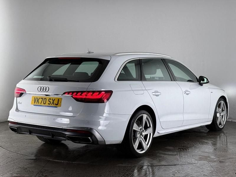 Used Audi A4 S-Line 136 HP (100 kW) 2020 White Estate