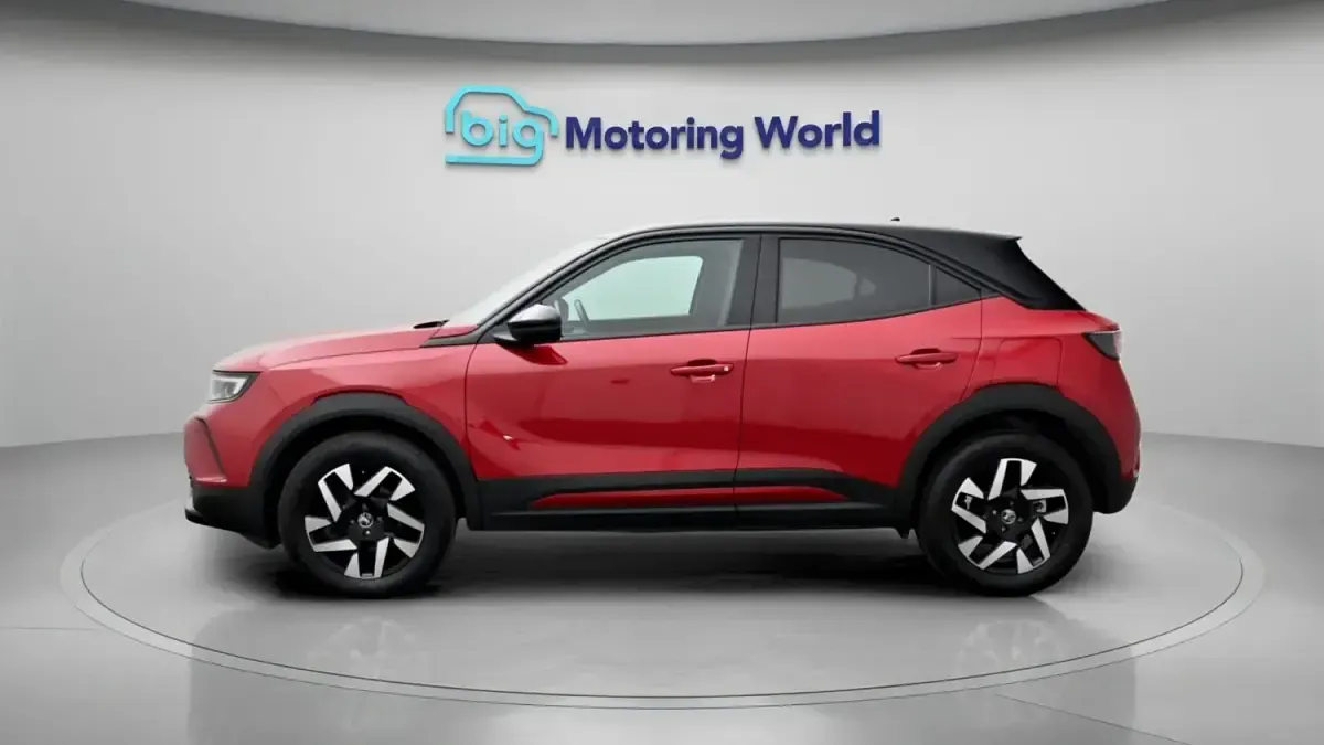 Second-hand Vauxhall Mokka Ultimate 134 CP (98 kW) 2023 Roșu SUV