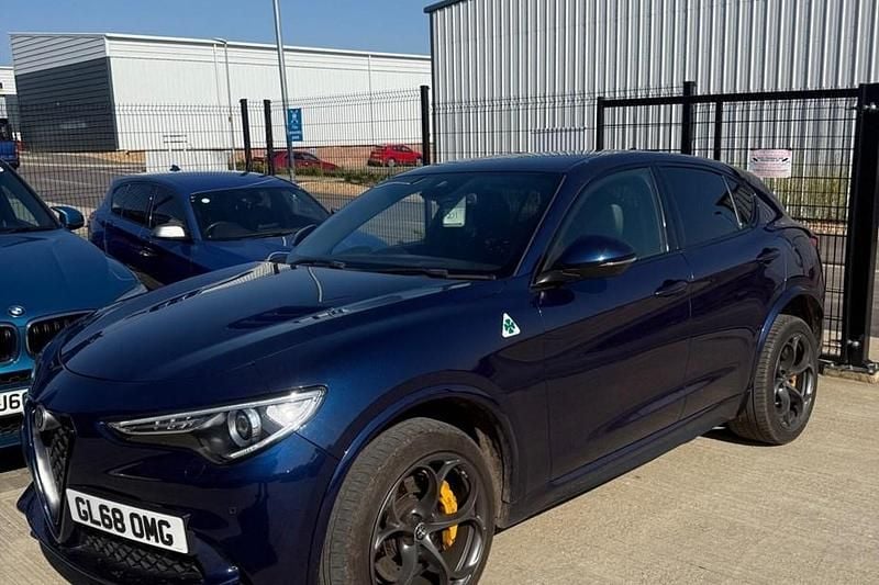 Used Alfa Romeo Stelvio Quadrifoglio 510 HP (375 kW) 2018 Blue SUV