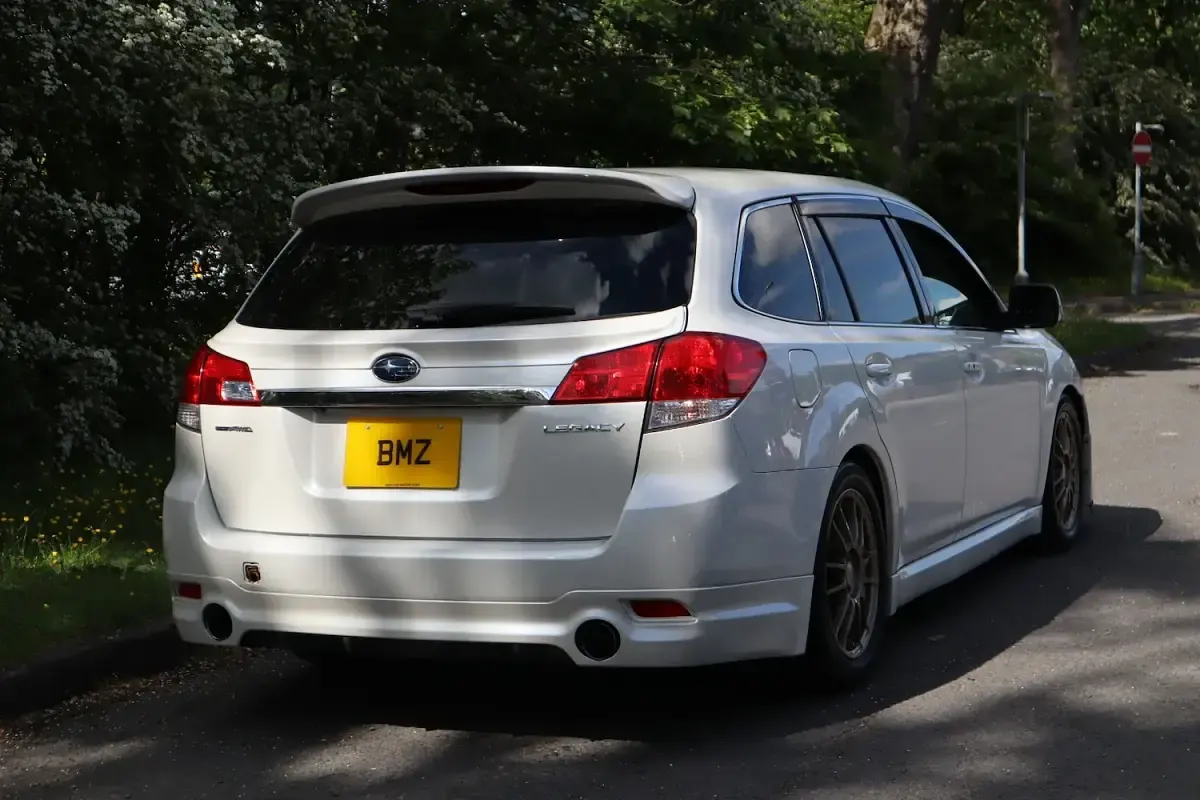 Used Subaru Legacy GT 2009 White Estate