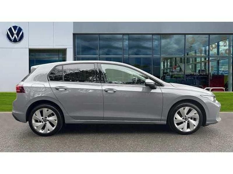 New VW Golf VIII 115 HP (84 kW) 2025