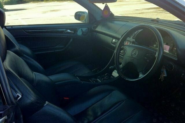 Used Mercedes CLK230 Avantgarde 197 HP (144 kW) 2002 Cabriolet