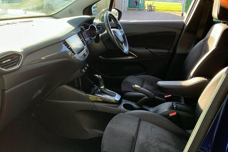 Used Vauxhall Crossland Ultimate 130 HP (95 kW) 2022 Blue SUV
